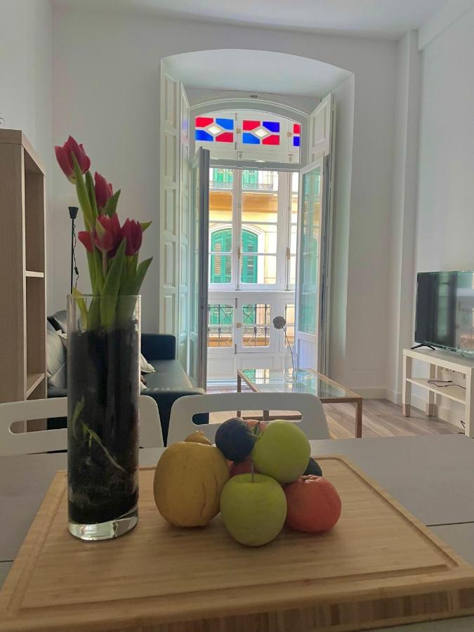 Cool Home Malaga City Center Экстерьер фото
