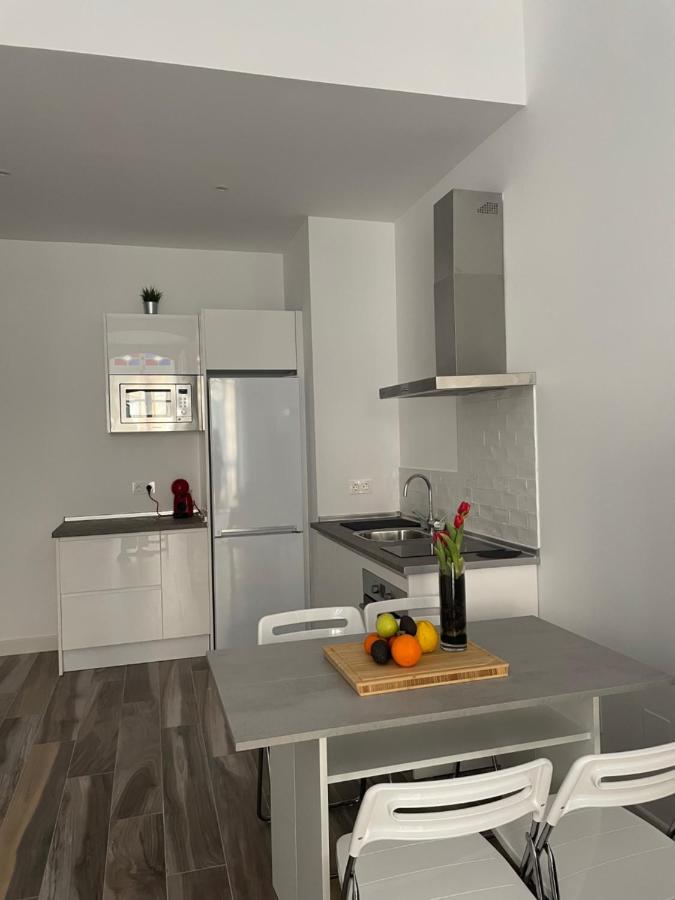 Cool Home Malaga City Center Экстерьер фото