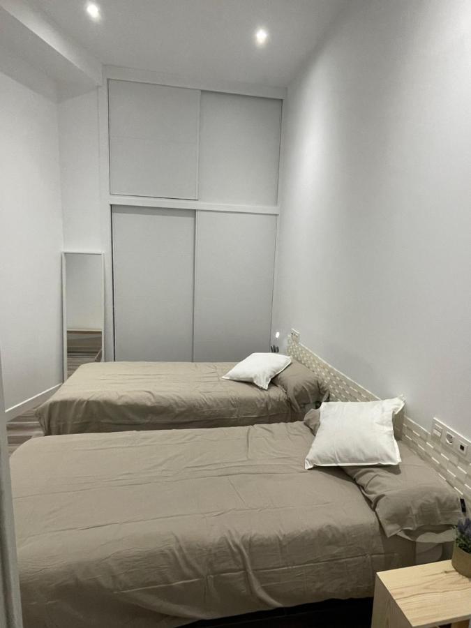 Cool Home Malaga City Center Экстерьер фото